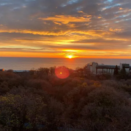 Sea тerrace Aquamarine Apartament *